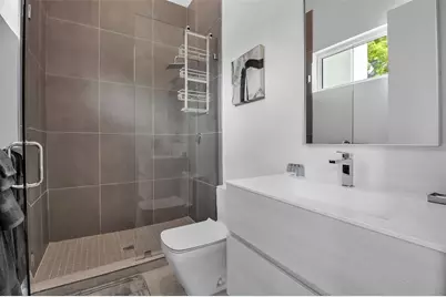 2231 Wood Street, Sarasota, FL 34237 - Photo 20