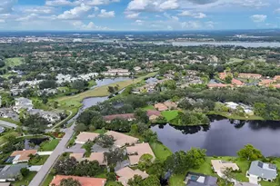3244 Ringwood Meadow, Sarasota, FL 34235 - Photo 2