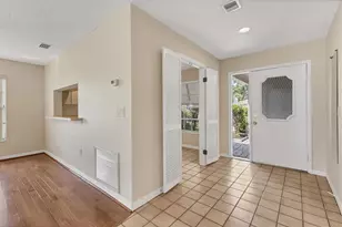 3244 Ringwood Meadow, Sarasota, FL 34235 - Photo 8