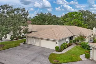 3244 Ringwood Meadow, Sarasota, FL 34235 - Photo 4