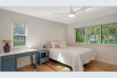 1529 Oak Way, Sarasota, FL 34232 - Photo 20