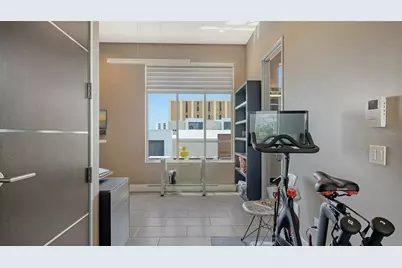 213 Cosmopolitan Court, Sarasota, FL 34236 - Photo 36