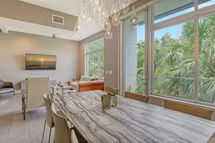 213 Cosmopolitan Ct, Sarasota, FL 34236 - Photo 12