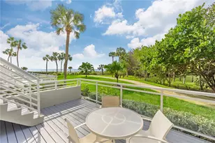 240 Sands Point Rd, Longboat Key, FL 34228 - Photo 22