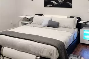 4250 Swift Rd, Sarasota, FL 34231 - Photo 10