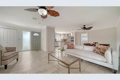 3085 Goldenrod Street, Sarasota, FL 34239 - Photo 8