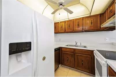 4001 Beneva Road #116, Sarasota, FL 34233 - Photo 8