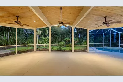 734 Indian Beach Circle, Sarasota, FL 34234 - Photo 32