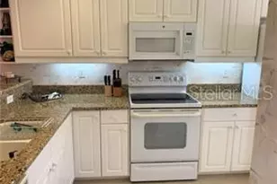 432 Sunset Lake Blvd, Venice, FL 34292 - Photo 8