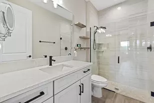 16750 Savory Mist Cir, Bradenton, FL 34211 - Photo 30