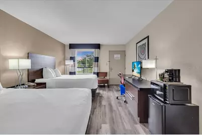 7150 N Tamiami Trail #S615, Sarasota, FL 34243 - Photo 6