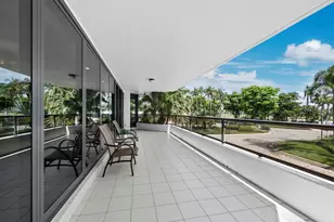 565 Sanctuary Dr, Longboat Key, FL 34228 - Photo 14