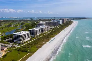 565 Sanctuary Dr, Longboat Key, FL 34228 - Photo 44