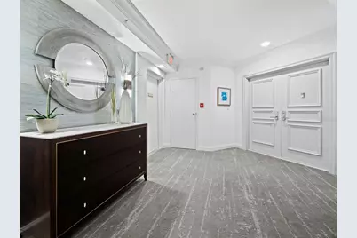 565 Sanctuary Drive #B106, Longboat Key, FL 34228 - Photo 2