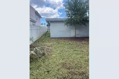 2445 Webber Street, Sarasota, FL 34239 - Photo 8