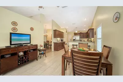 4176 Vallarta Court #3033, Sarasota, FL 34233 - Photo 10