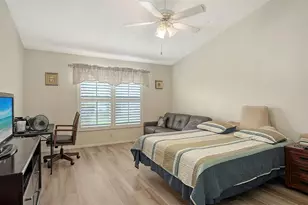 4176 Vallarta Ct, Sarasota, FL 34233 - Photo 26