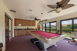 3946 Wilshire Cir E, Sarasota, FL 34238 - Photo 38