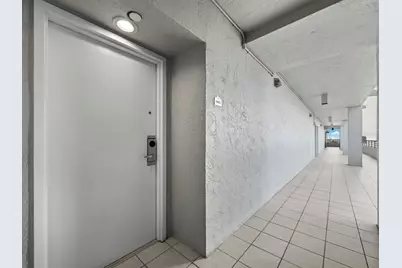 210 Sands Point Road #2405, Longboat Key, FL 34228 - Photo 4