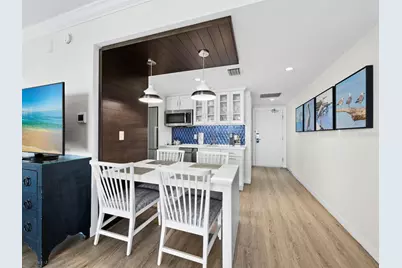 210 Sands Point Road #2405, Longboat Key, FL 34228 - Photo 8