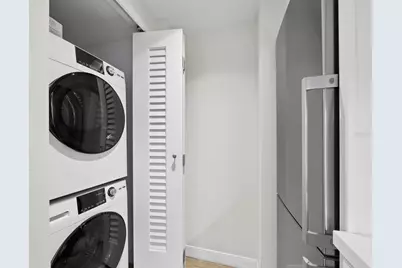 210 Sands Point Road #2405, Longboat Key, FL 34228 - Photo 10