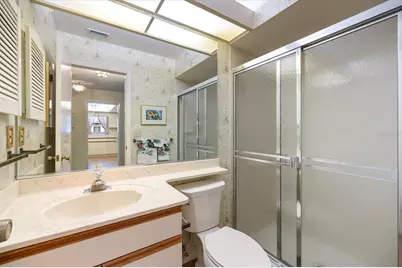 462 Oak Hill Circle #5, Sarasota, FL 34232 - Photo 16