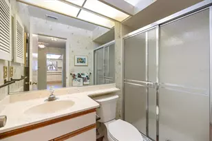 462 Oak Hill Cir, Sarasota, FL 34232 - Photo 16