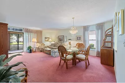 462 Oak Hill Circle #5, Sarasota, FL 34232 - Photo 8