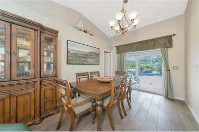 5717 28th Street E, Bradenton, FL 34203 - Photo 8