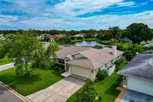 5717 28th St E, Bradenton, FL 34203 - Photo 2