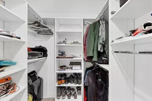 618 Eastpointe Ct, Sarasota, FL 34232 - Photo 20