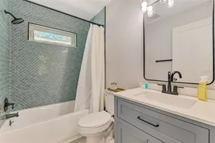 1137 N Moonmist Ct, Sarasota, FL 34242 - Photo 24