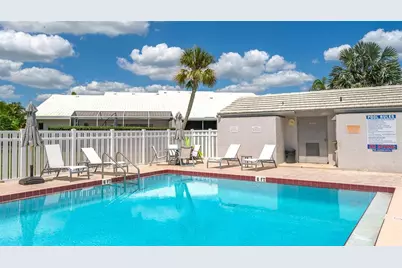 5366 Christie Ann Place #19, Sarasota, FL 34233 - Photo 50