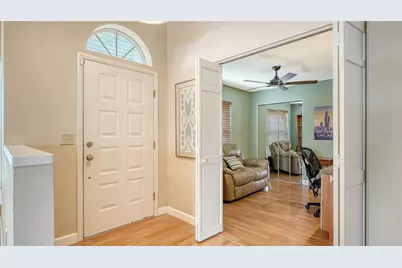 5366 Christie Ann Place #19, Sarasota, FL 34233 - Photo 14