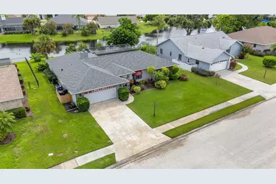 5709 39th Street Circle E, Bradenton, FL 34203 - Photo 1