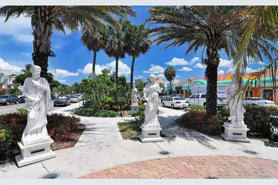 25 N Washington Drive, Sarasota, FL 34236 - Photo 18