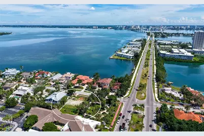 25 N Washington Drive, Sarasota, FL 34236 - Photo 6