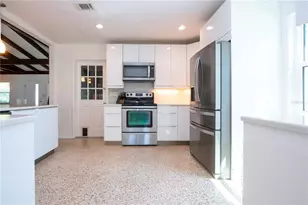 2238 Rose St, Sarasota, FL 34239 - Photo 30