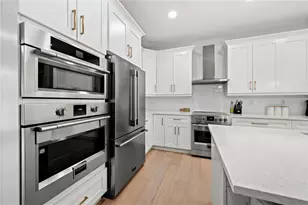 3319 S Osprey Ave, Sarasota, FL 34239 - Photo 14