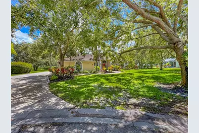 6809 Erica Lane, Sarasota, FL 34241 - Photo 2