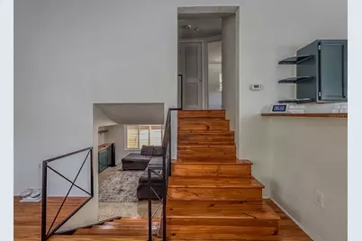 4247 Dr Martin Luther King Jr Street N, Saint Petersburg, FL 33703 - Photo 12