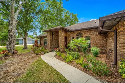 9206 65th Avenue E, Bradenton, FL 34202 - Photo 6
