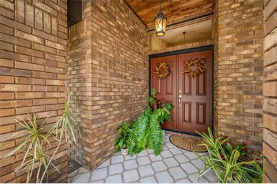 9206 65th Avenue E, Bradenton, FL 34202 - Photo 8
