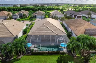 8273 Grande Shores Dr, Sarasota, FL 34240 - Photo 50