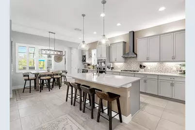 8273 Grande Shores Drive, Sarasota, FL 34240 - Photo 18