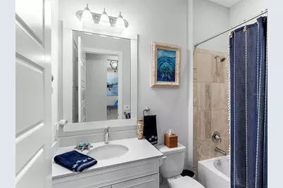 8273 Grande Shores Drive, Sarasota, FL 34240 - Photo 36