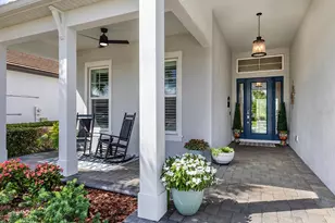 8273 Grande Shores Dr, Sarasota, FL 34240 - Photo 4