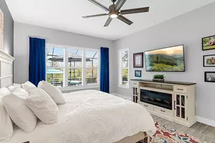 8273 Grande Shores Dr, Sarasota, FL 34240 - Photo 38