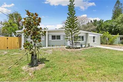 163 Sunway Avenue, Sarasota, FL 34237 - Photo 1