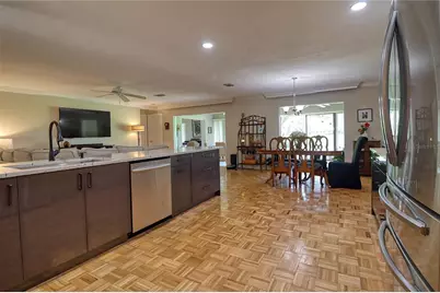 7149 Fairway Bend Circle, Sarasota, FL 34243 - Photo 20